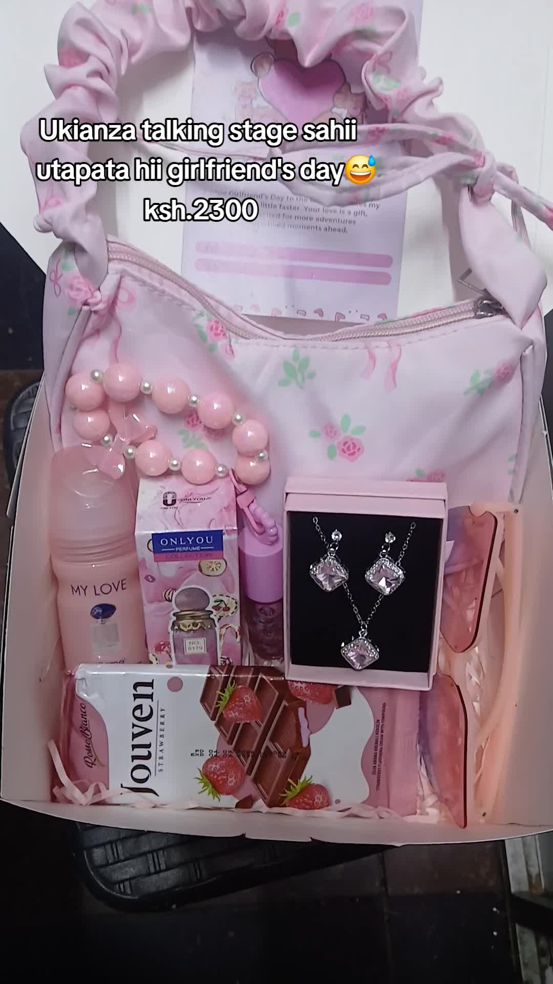 @Happy_Hampers gift shop.