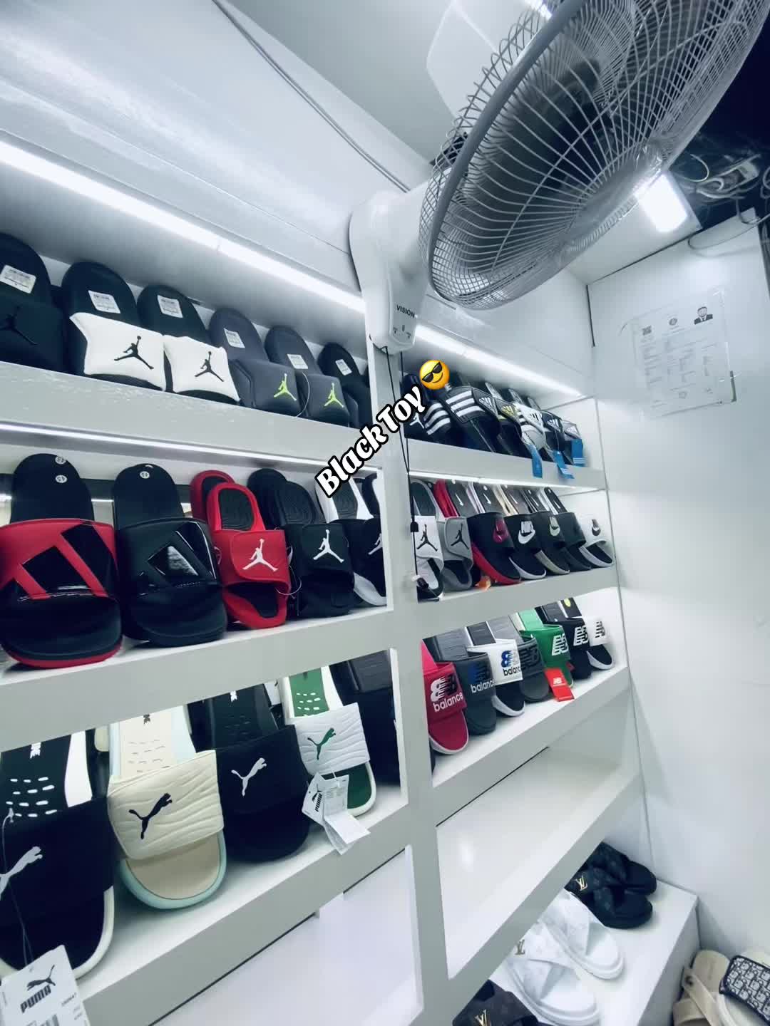 @srshoes