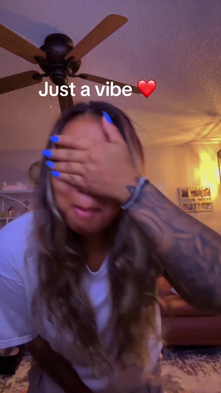 @Leee_nuhhh