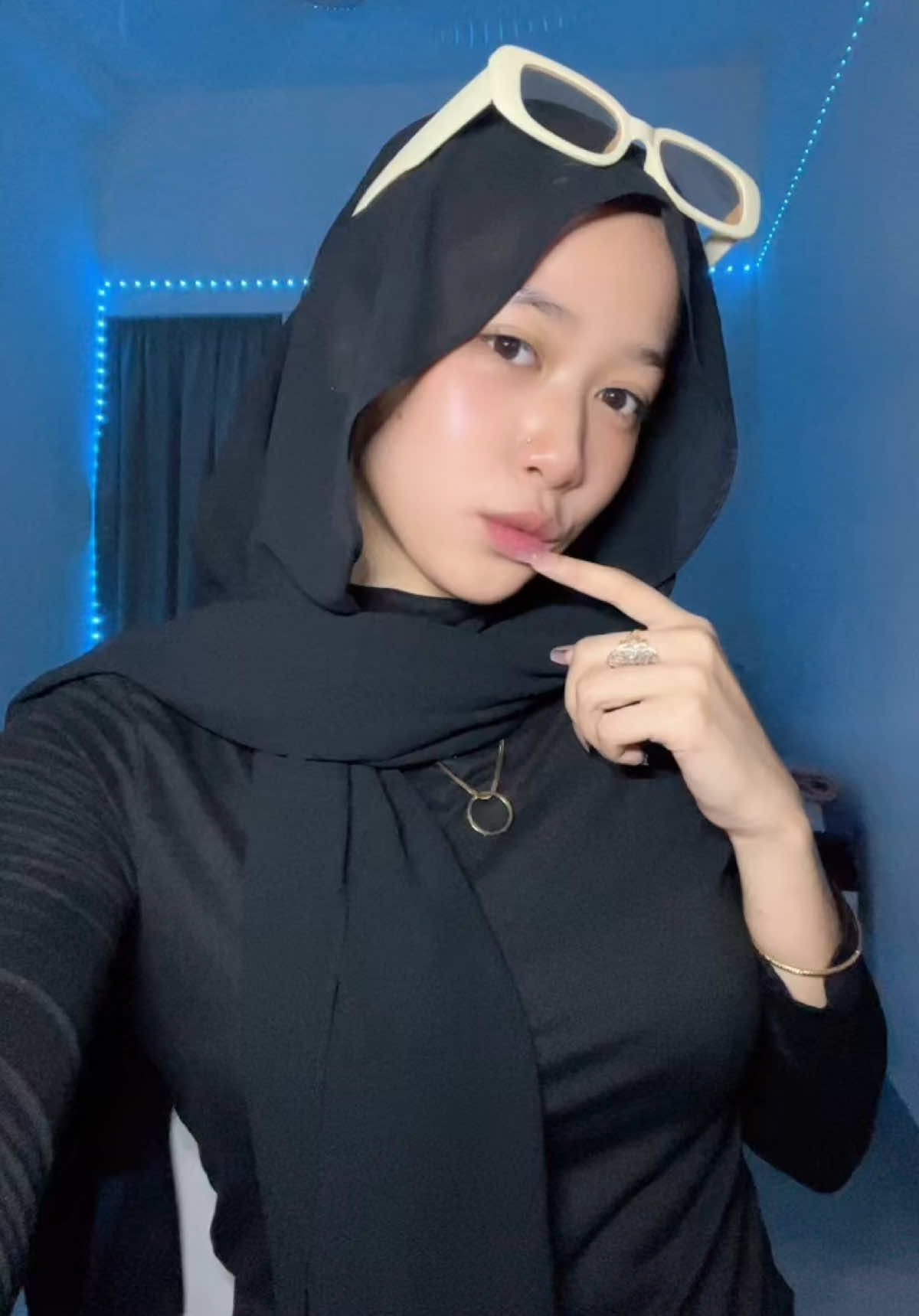 @yyeaynaa