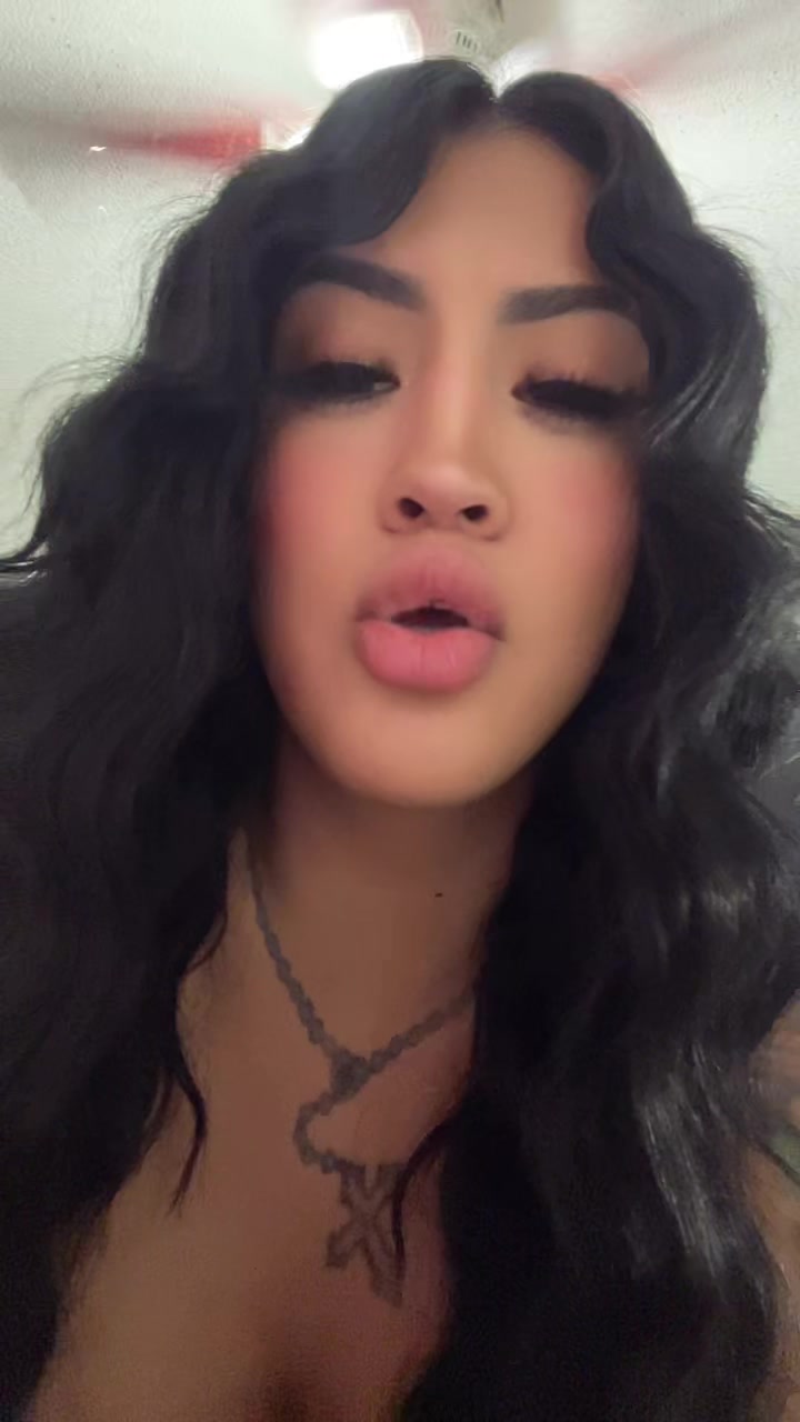 @Ashleyy Marie