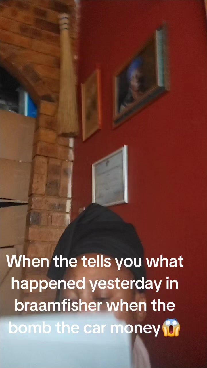 @HoneyB