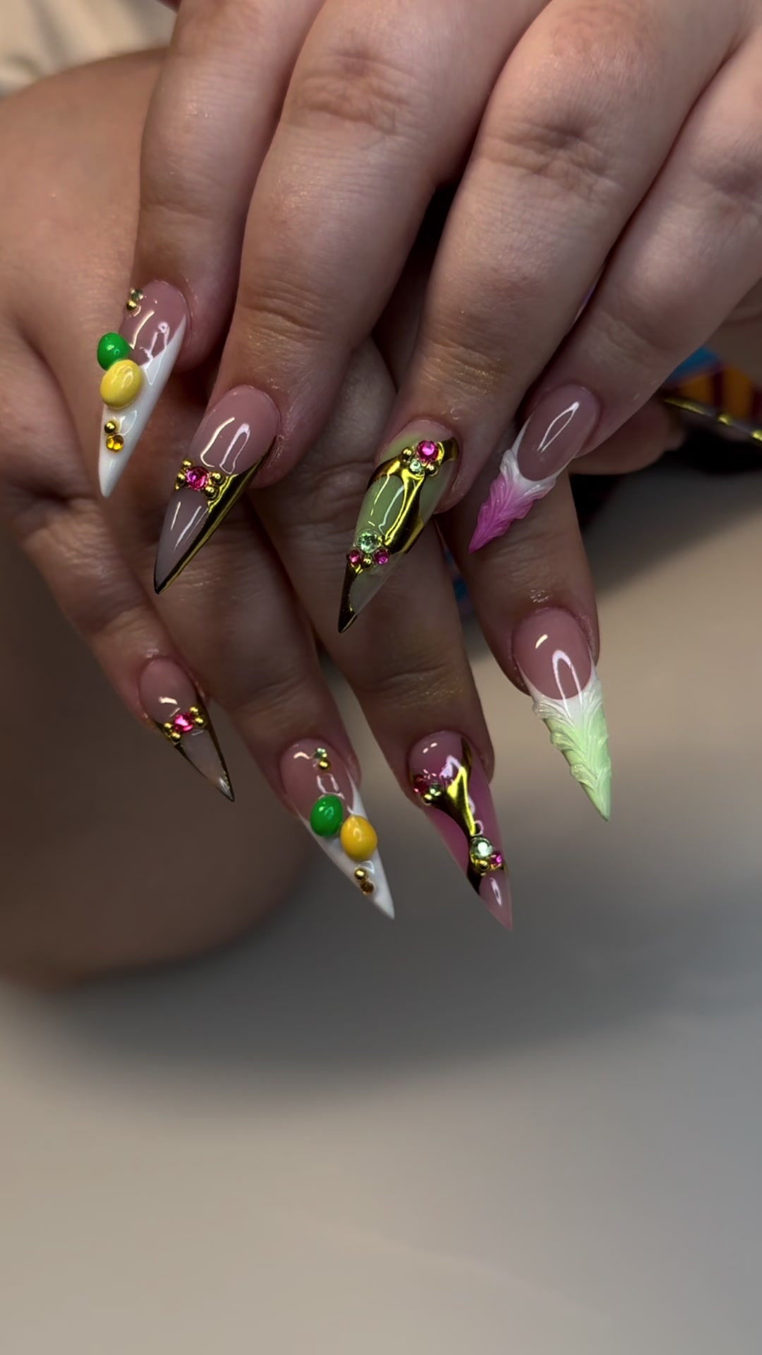 @lizthenailtexh