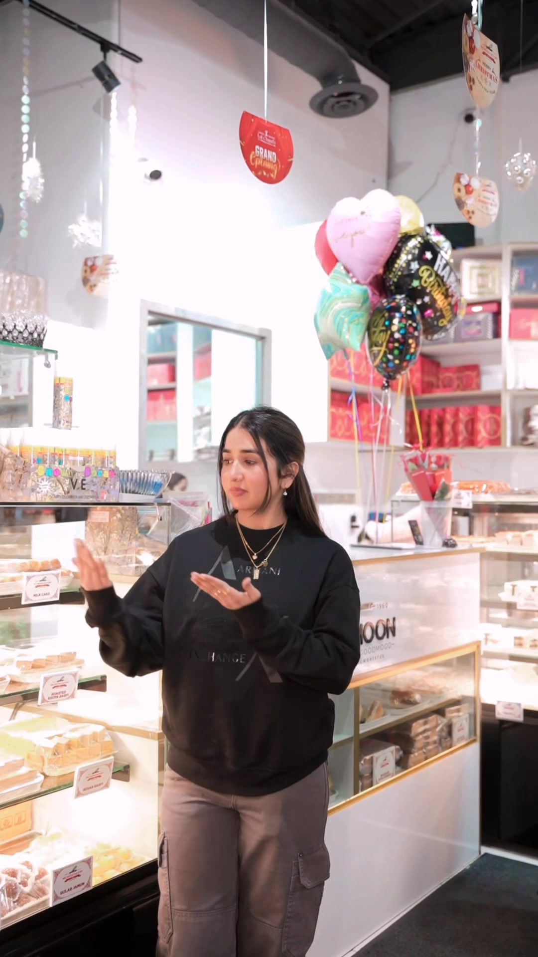 @Red moon Bakery