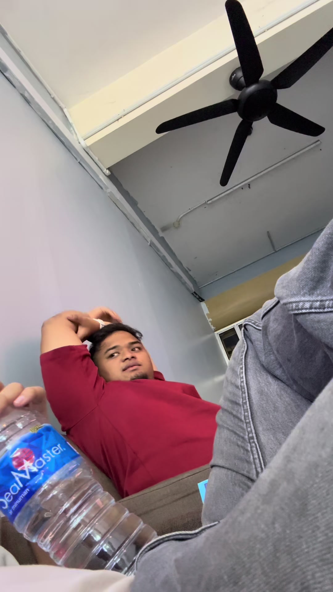 @YUM’S BARBERSHOP