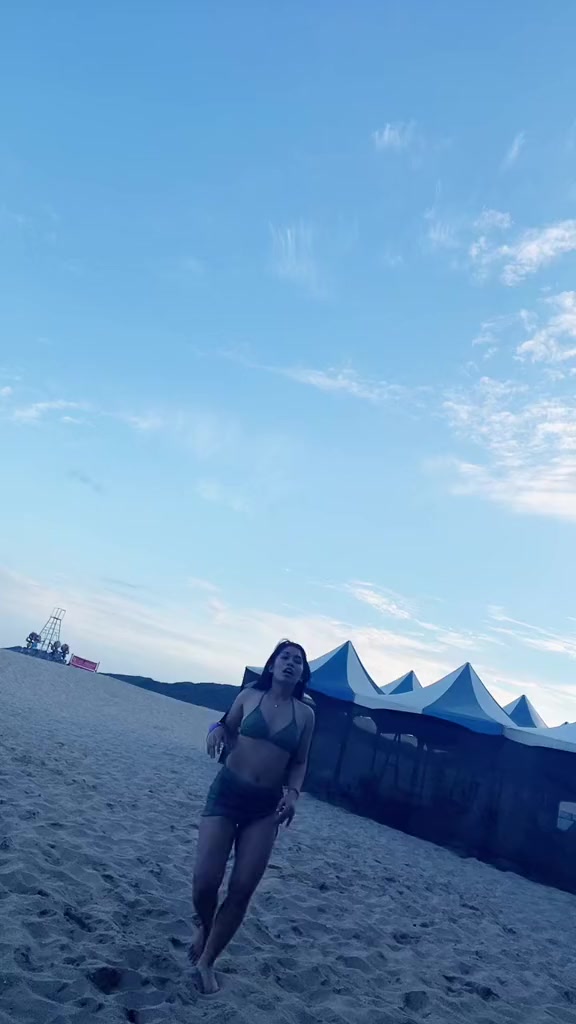 @Unni🦋💃🏼🍑🏳️