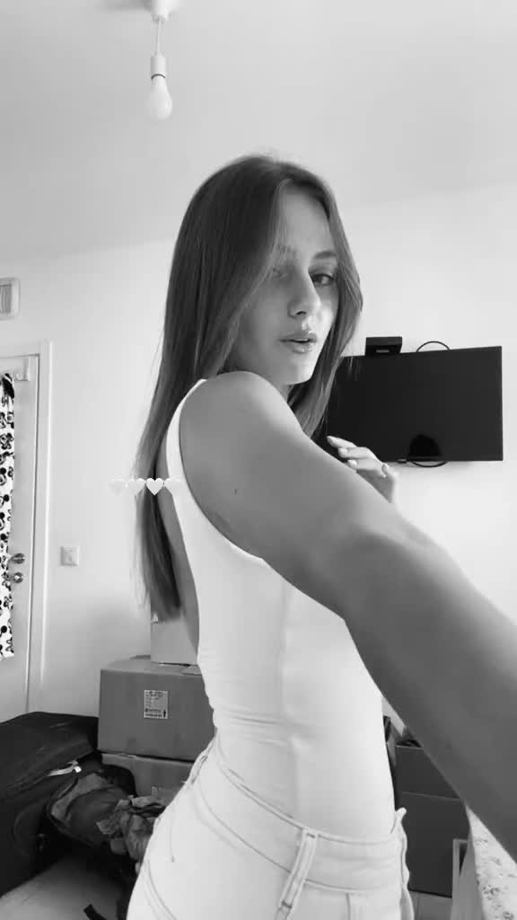 @עדּי🎀🪩💘