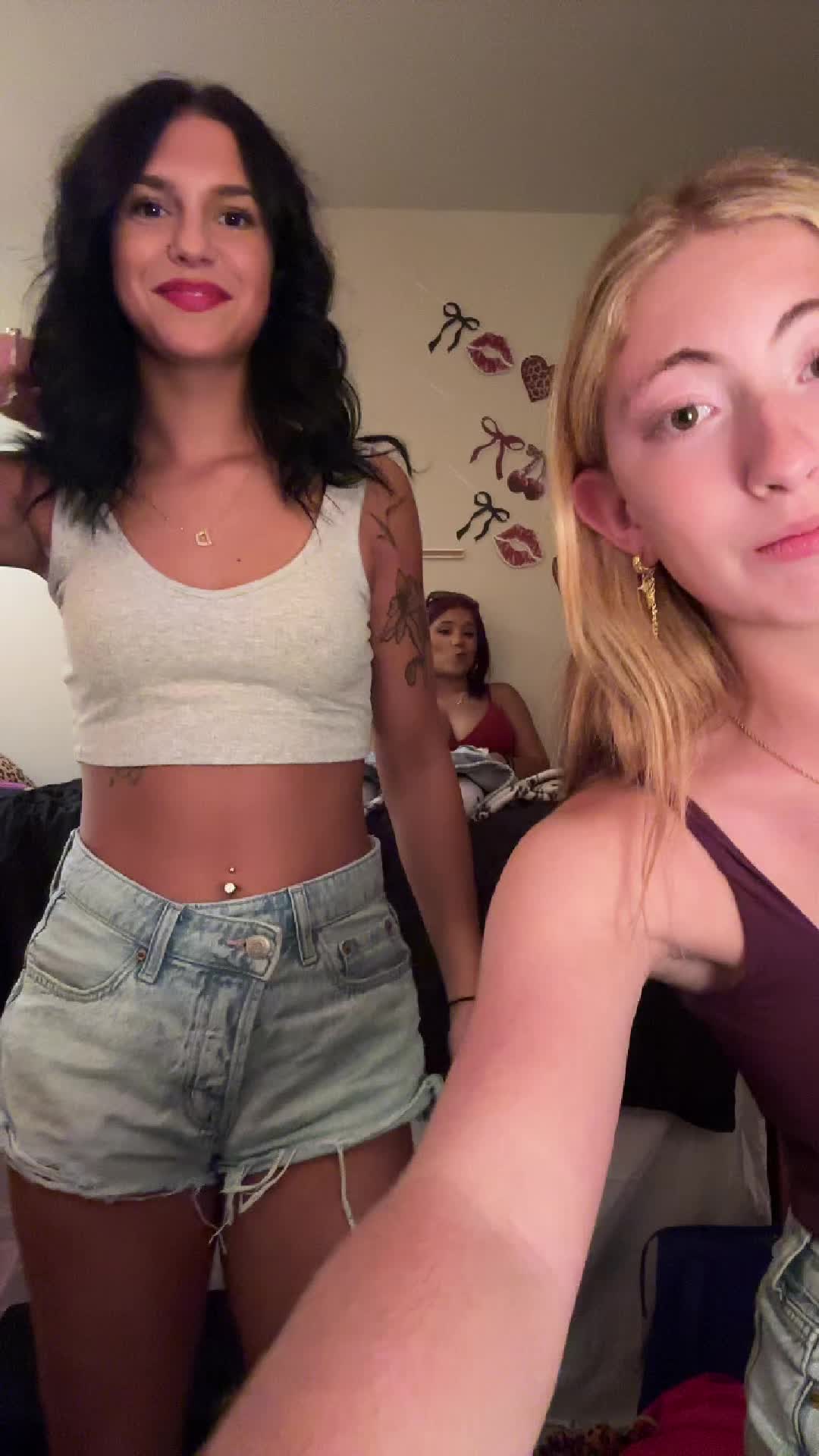 @av
