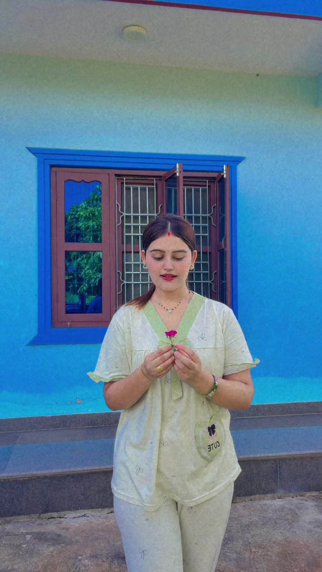 @सरिता ढकाल
