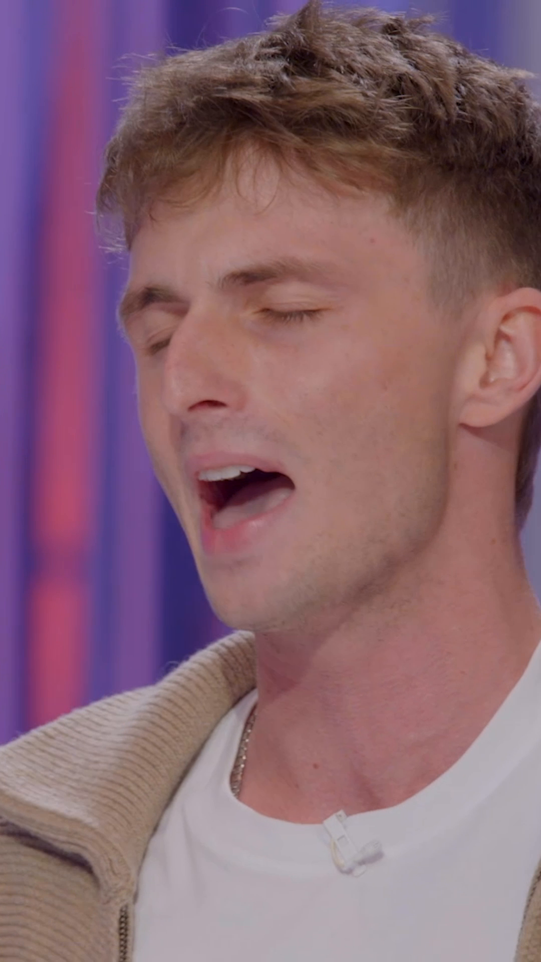 @AmericanIdol