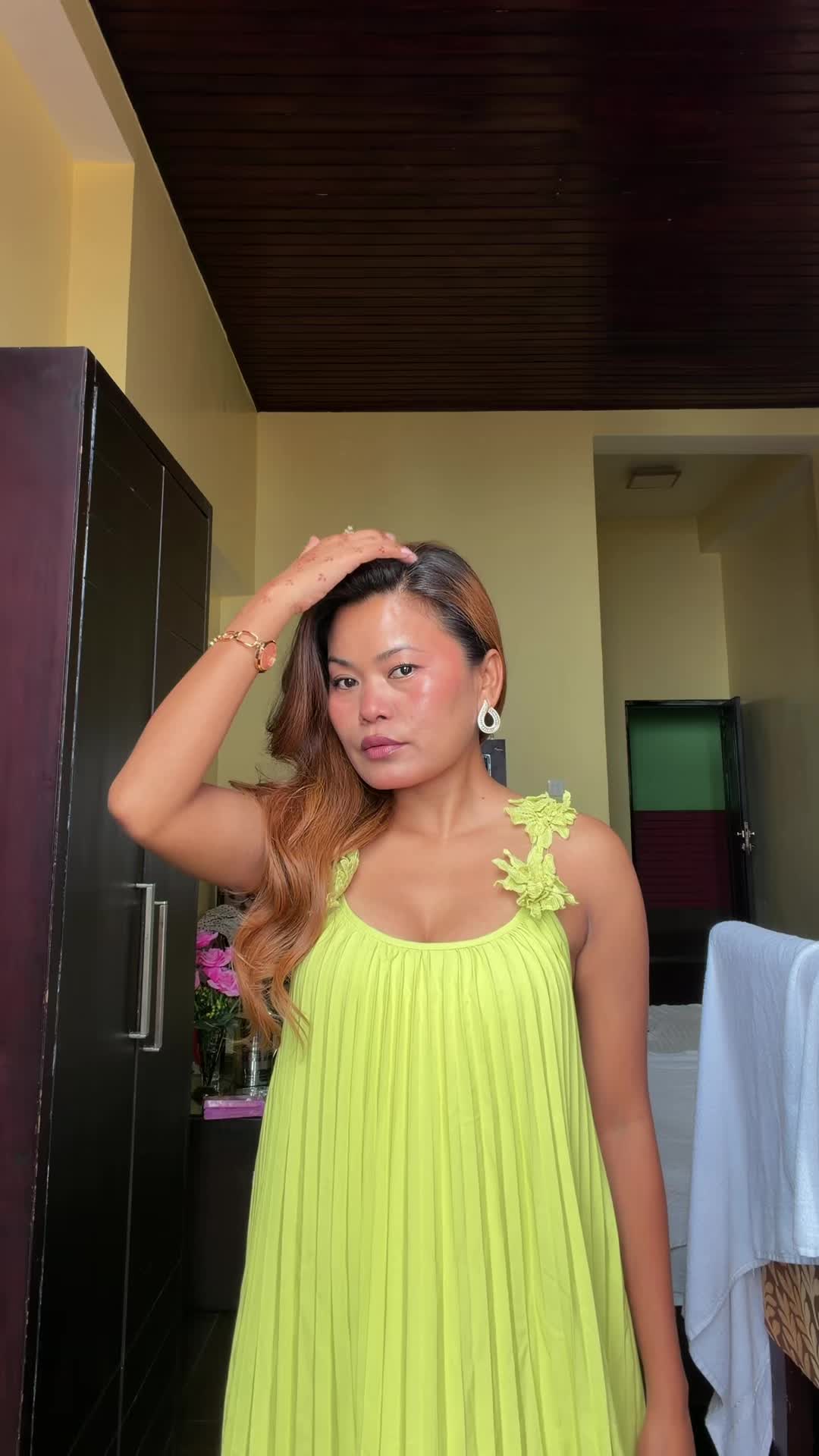 @Makeup by Tara (MBT)