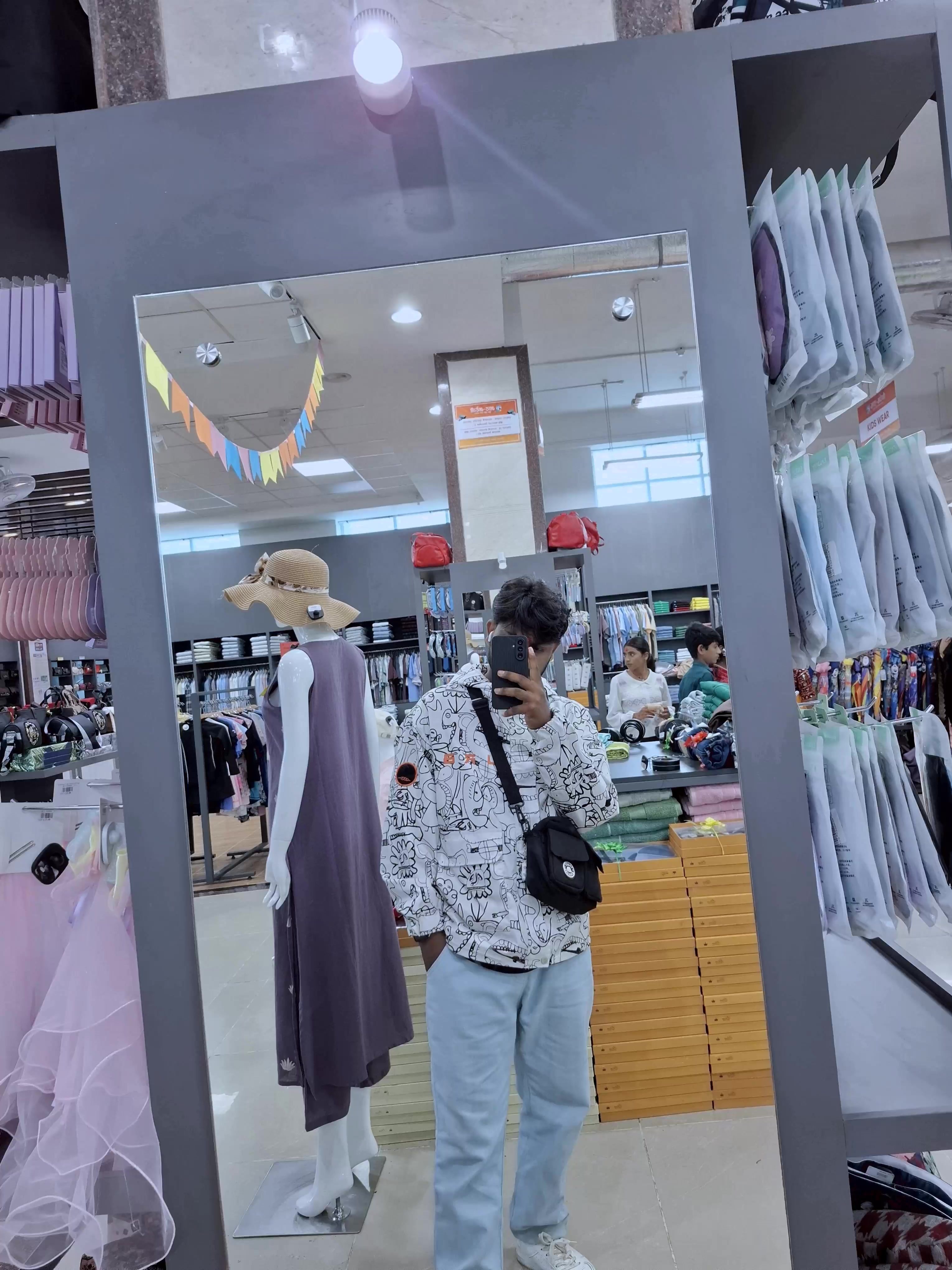 @समीर..🤍✨
