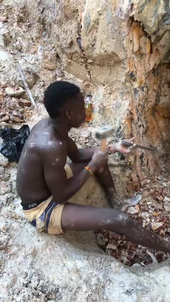 @Galamsey boy