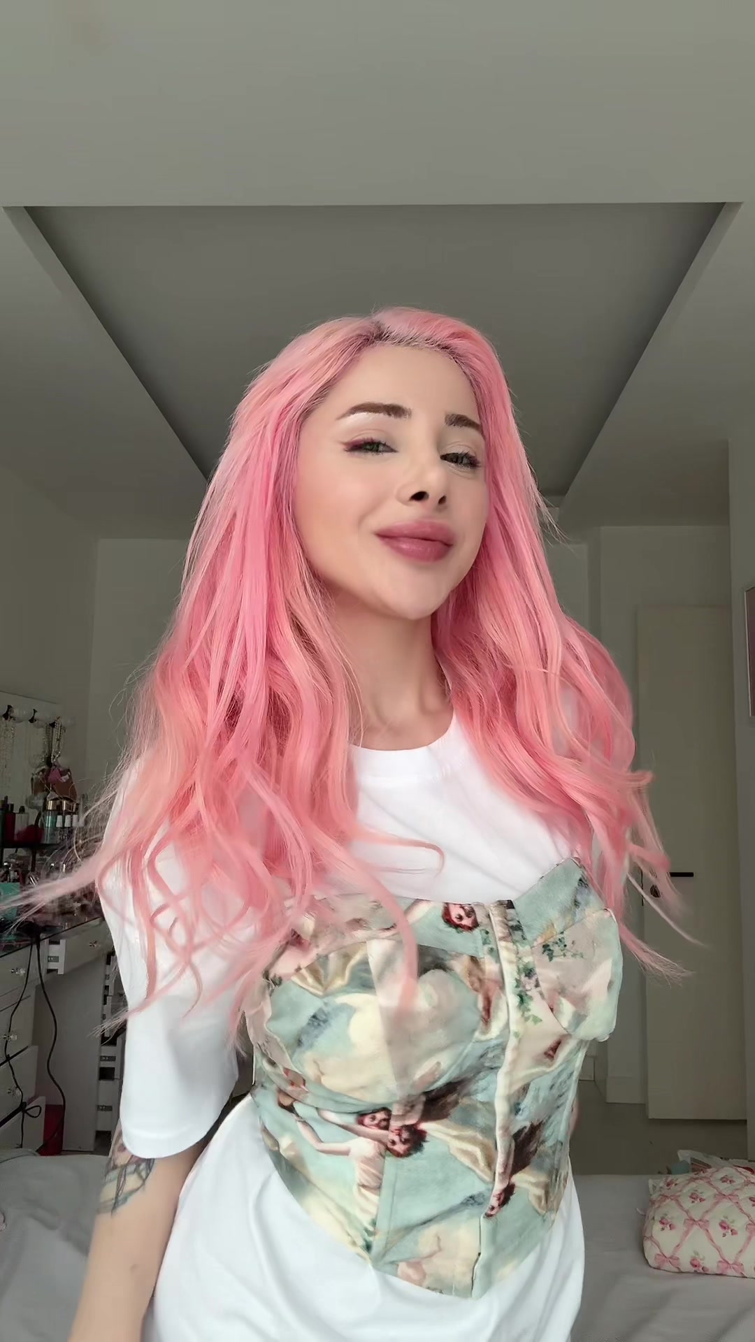 @Sera