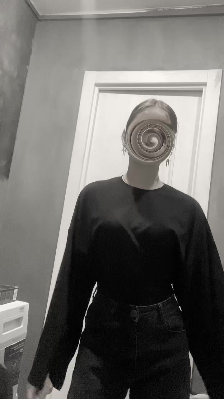 @𝕲𝖊𝖑𝖈𝖍𝖎𝖐💋