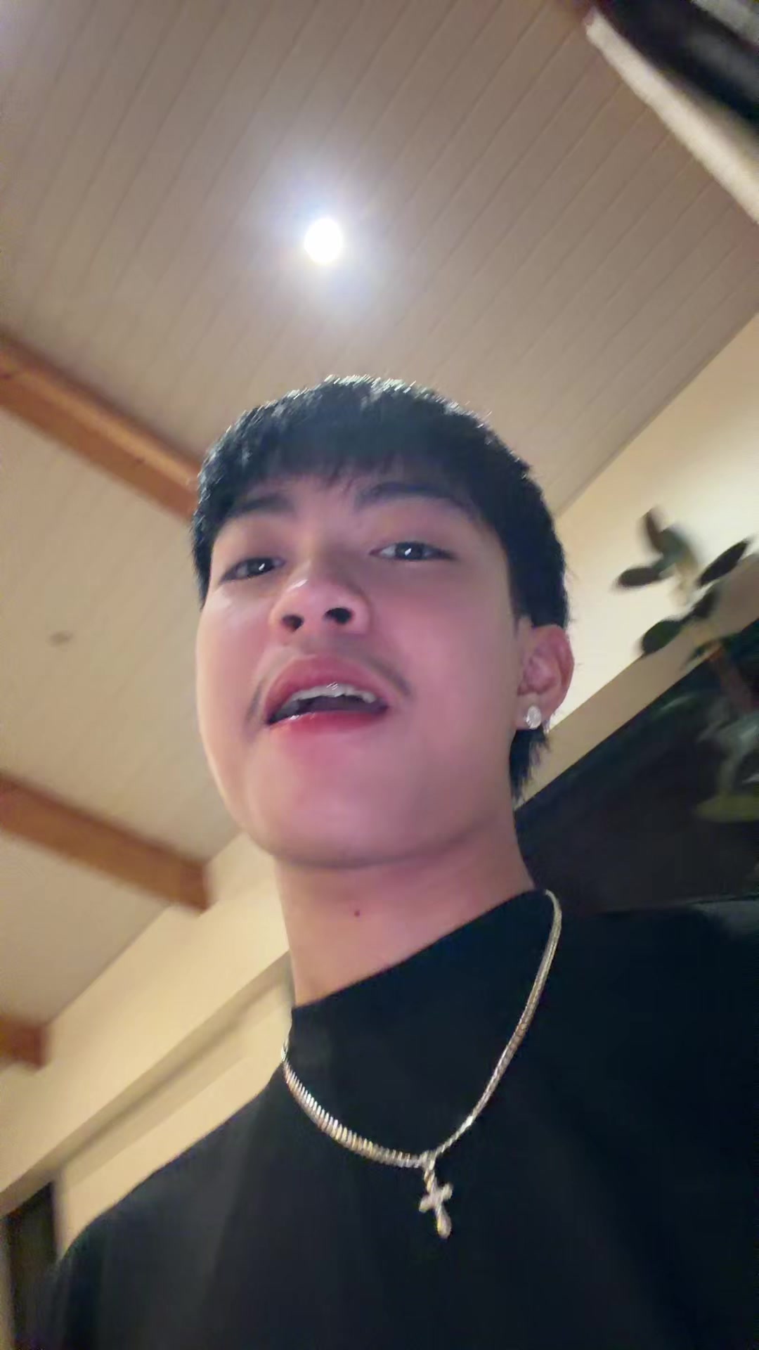 @Eyaannnn🕷️