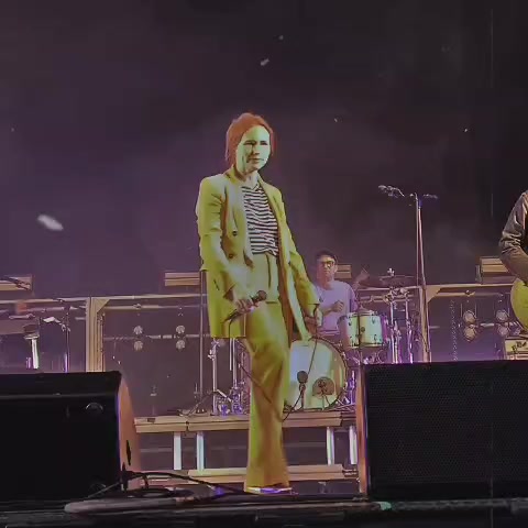 @Fiorella 💜🌻