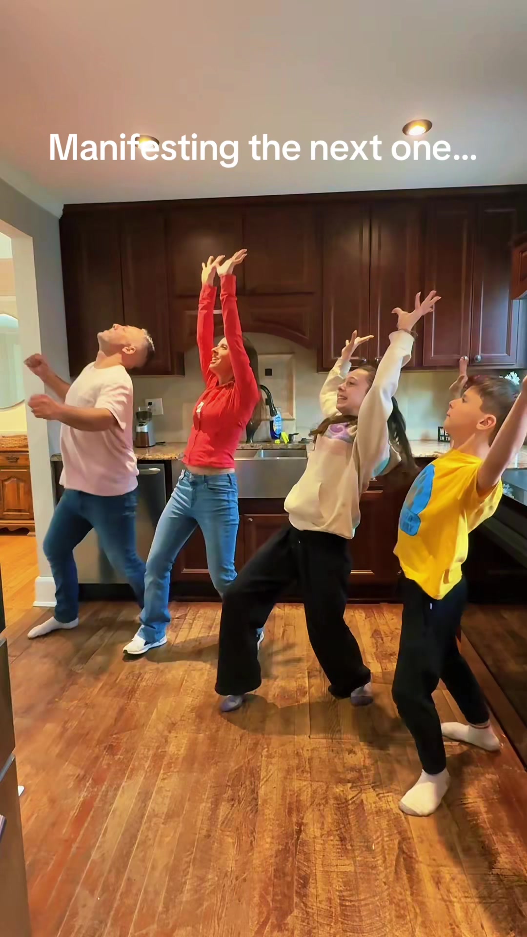 @The Dancing Family