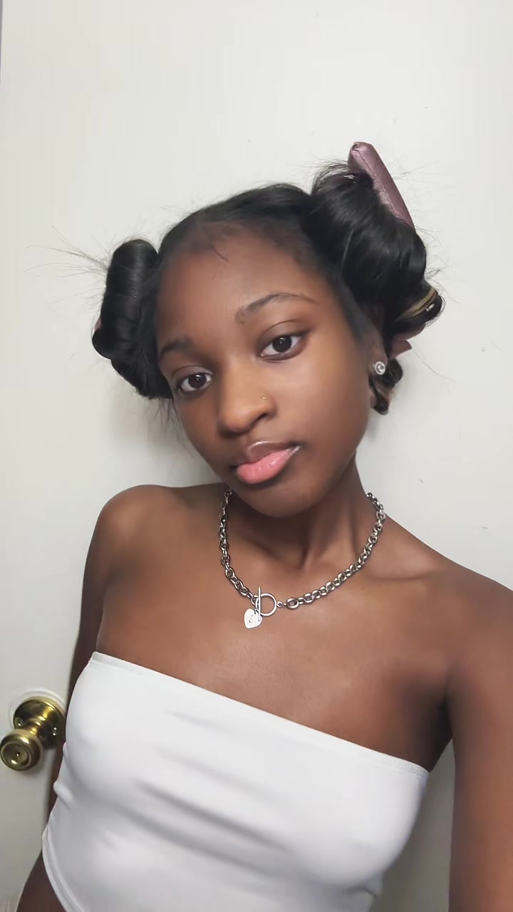 @👸🏽