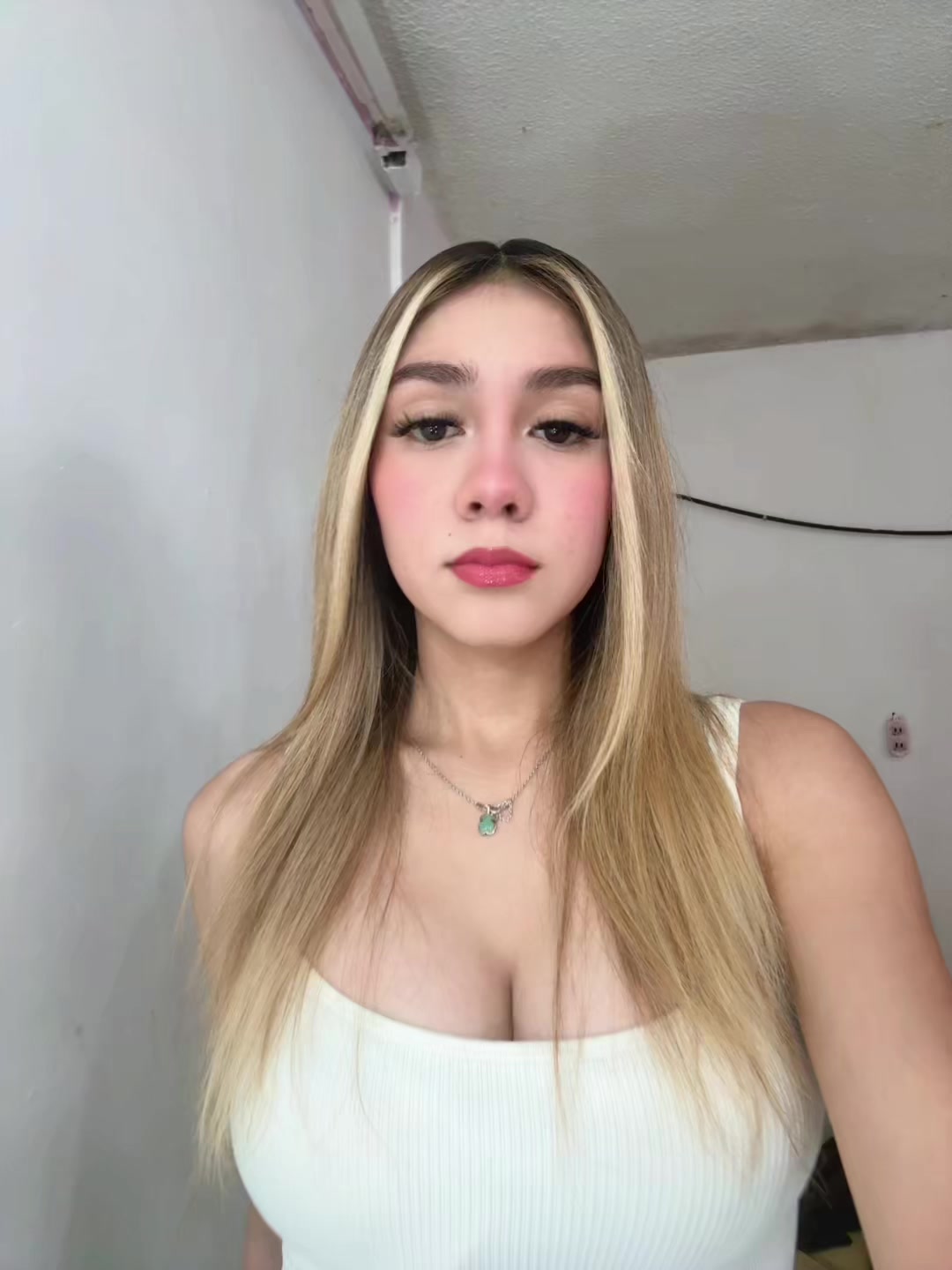 @YM
