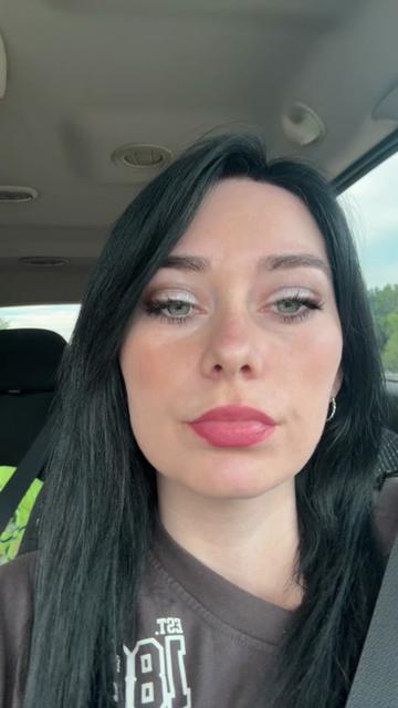 @Kelsiemarie99