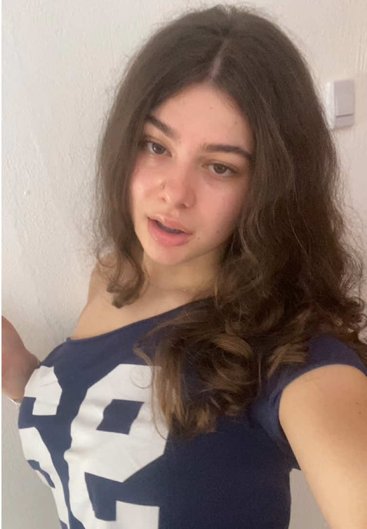 @shanagrimieri