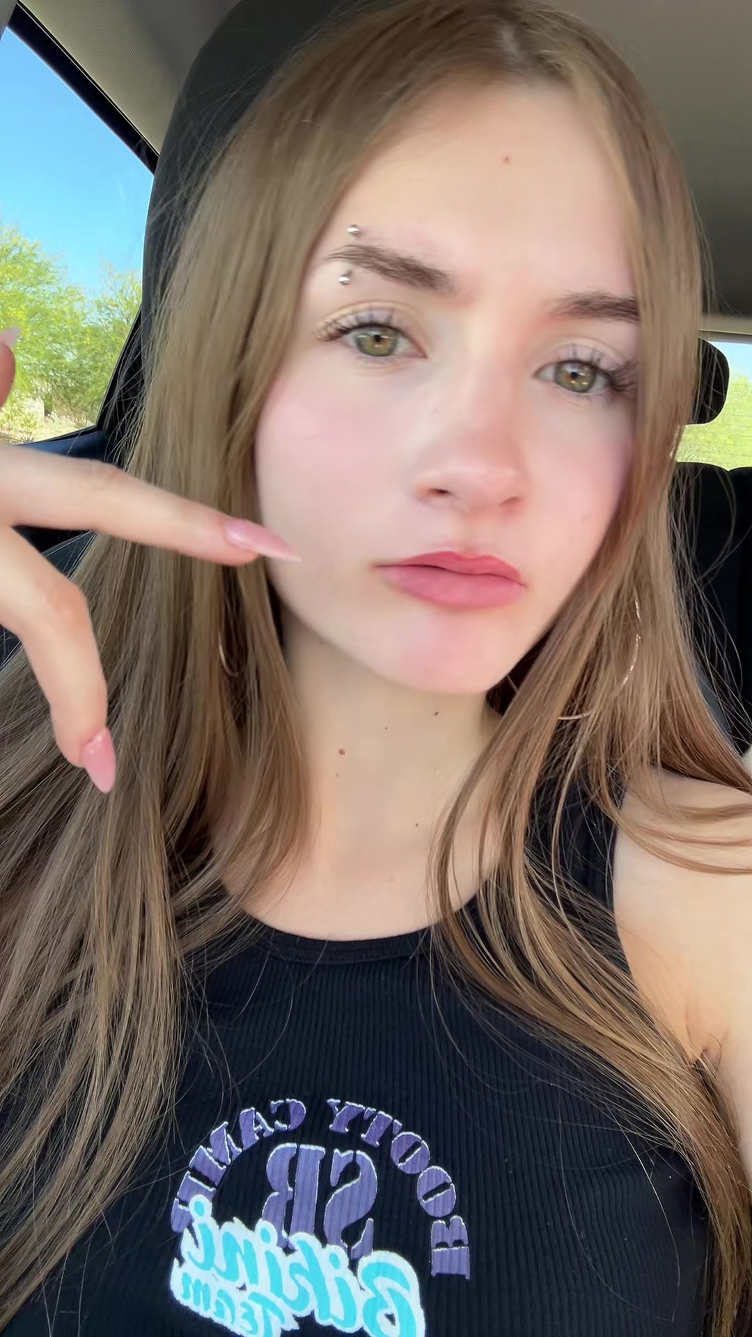 @givesumgrace