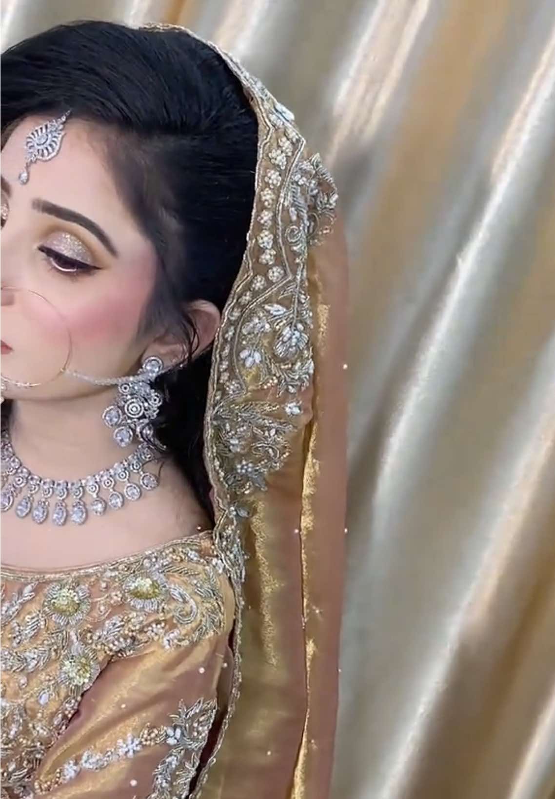 @Aqsa beauty clinic & institute