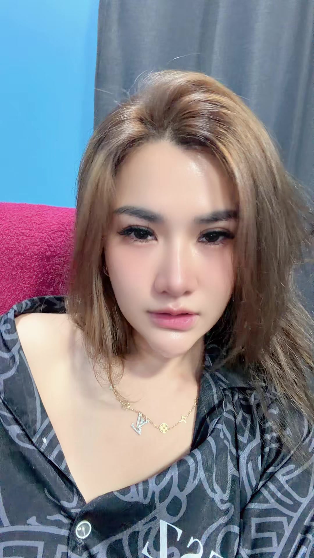 @*:•.☆ สมหญิง ☆•:*🚀