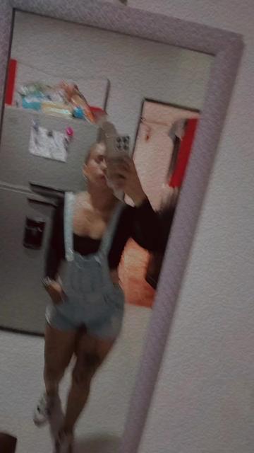 @leonaconejita🦁🐰, 🇨🇴 💃