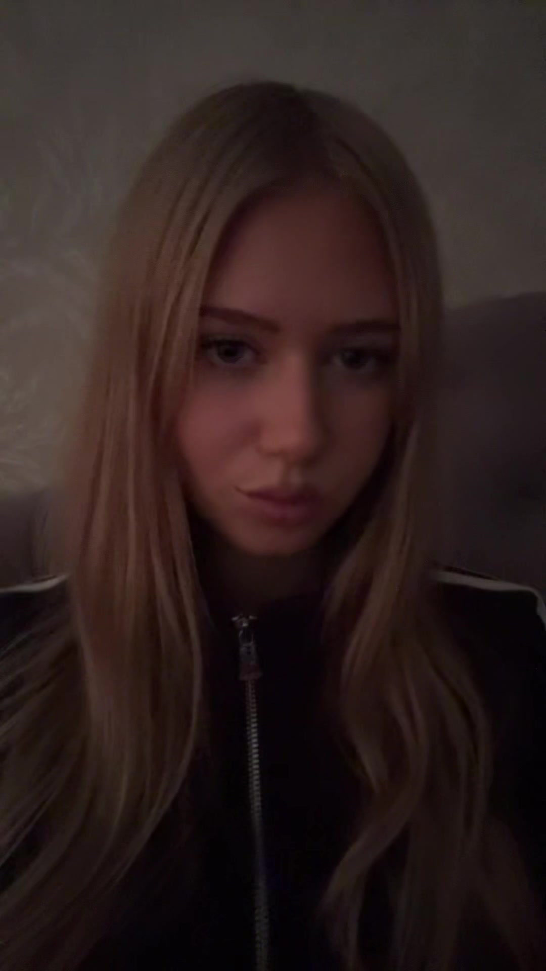 @никаа