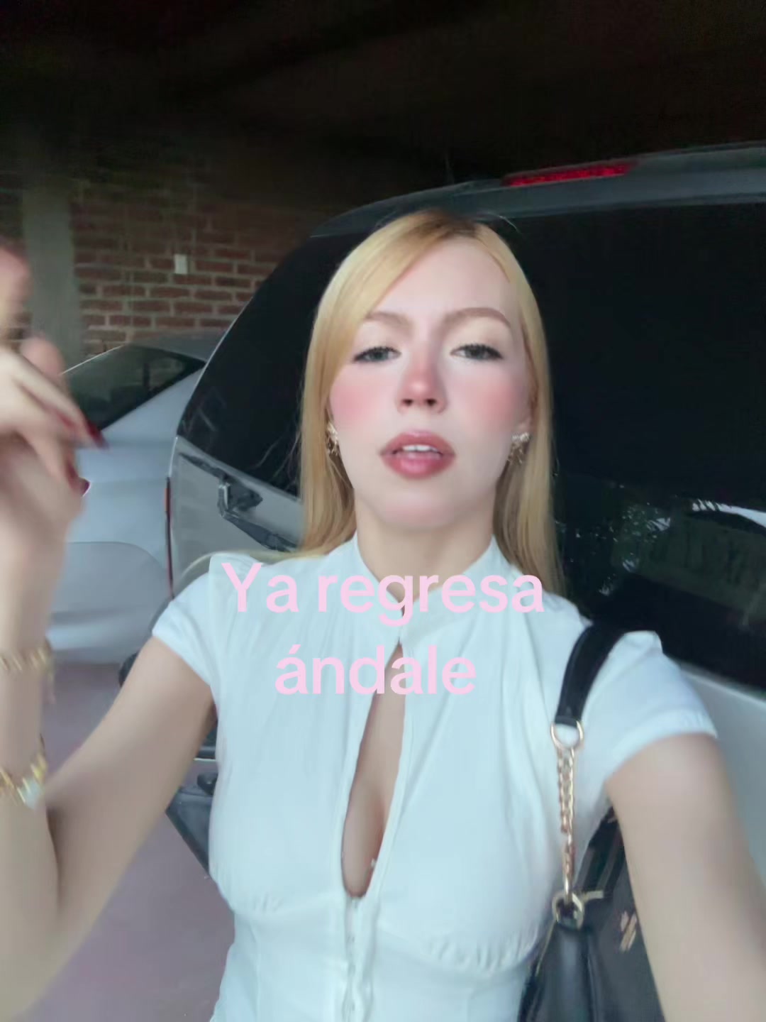 @Andrea Vélez.