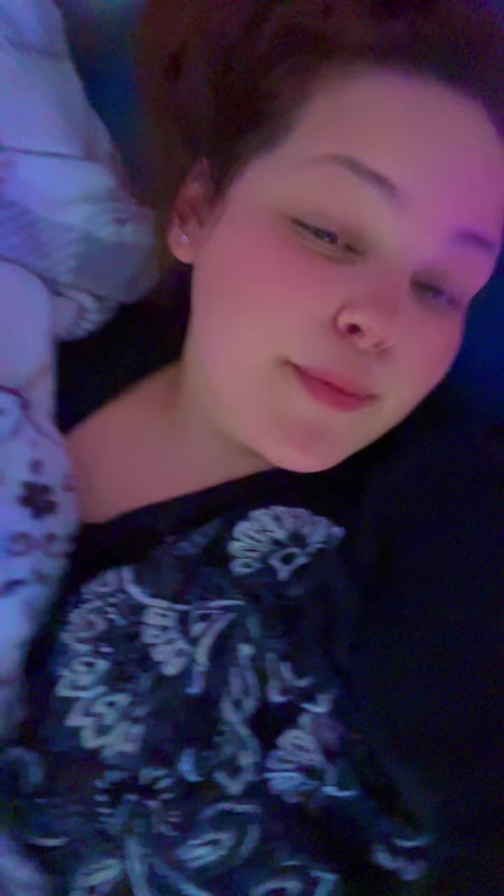 @momofboth40