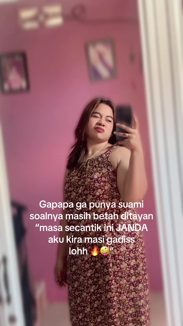 @eliyana 💜💋