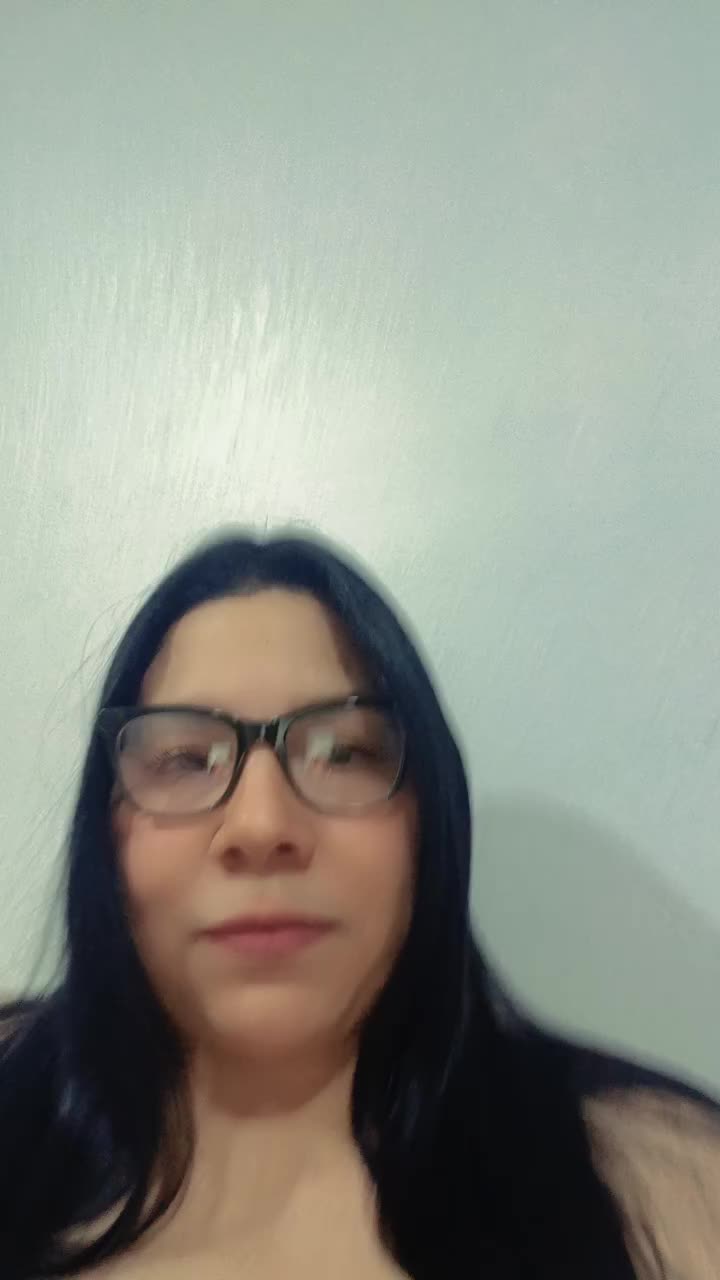 @jessenia sanchez