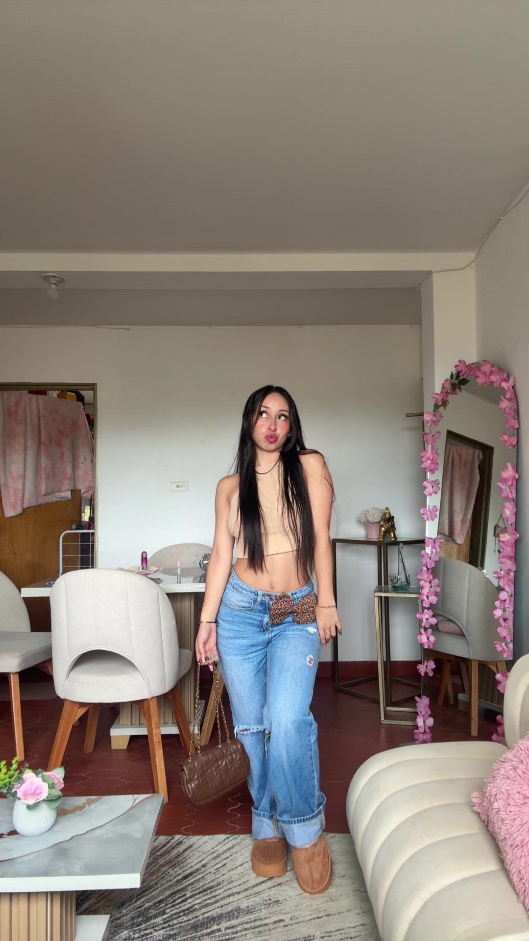 @mishelriveross