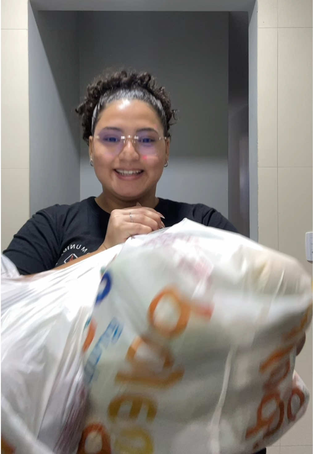 @Vitoria Nobelino
