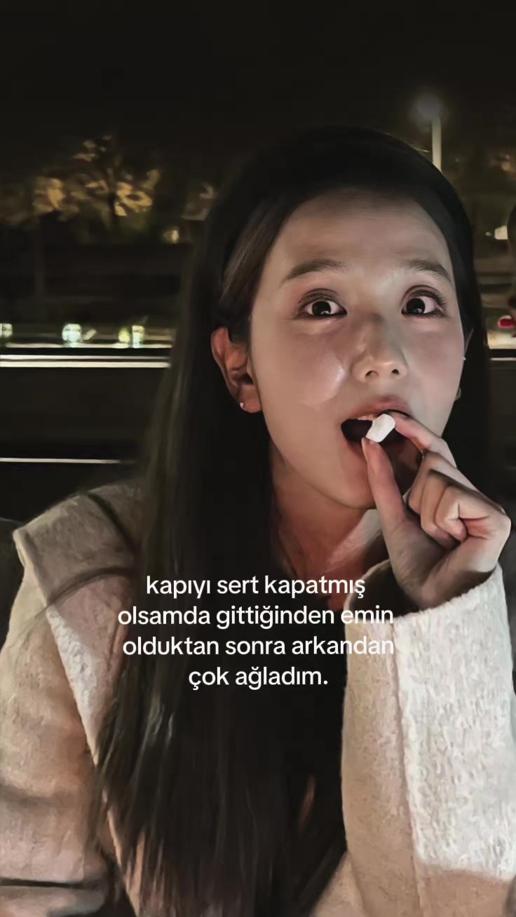 @mıra,,