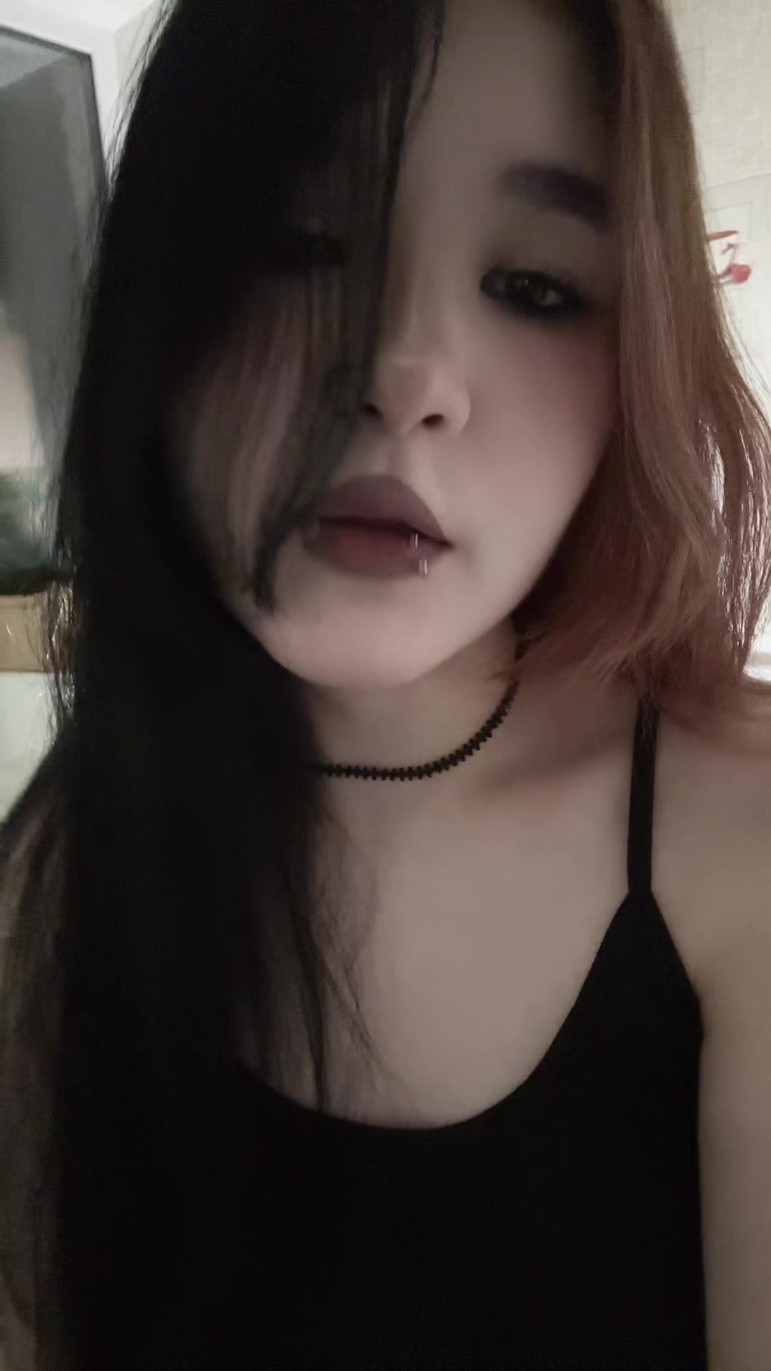 @⃟