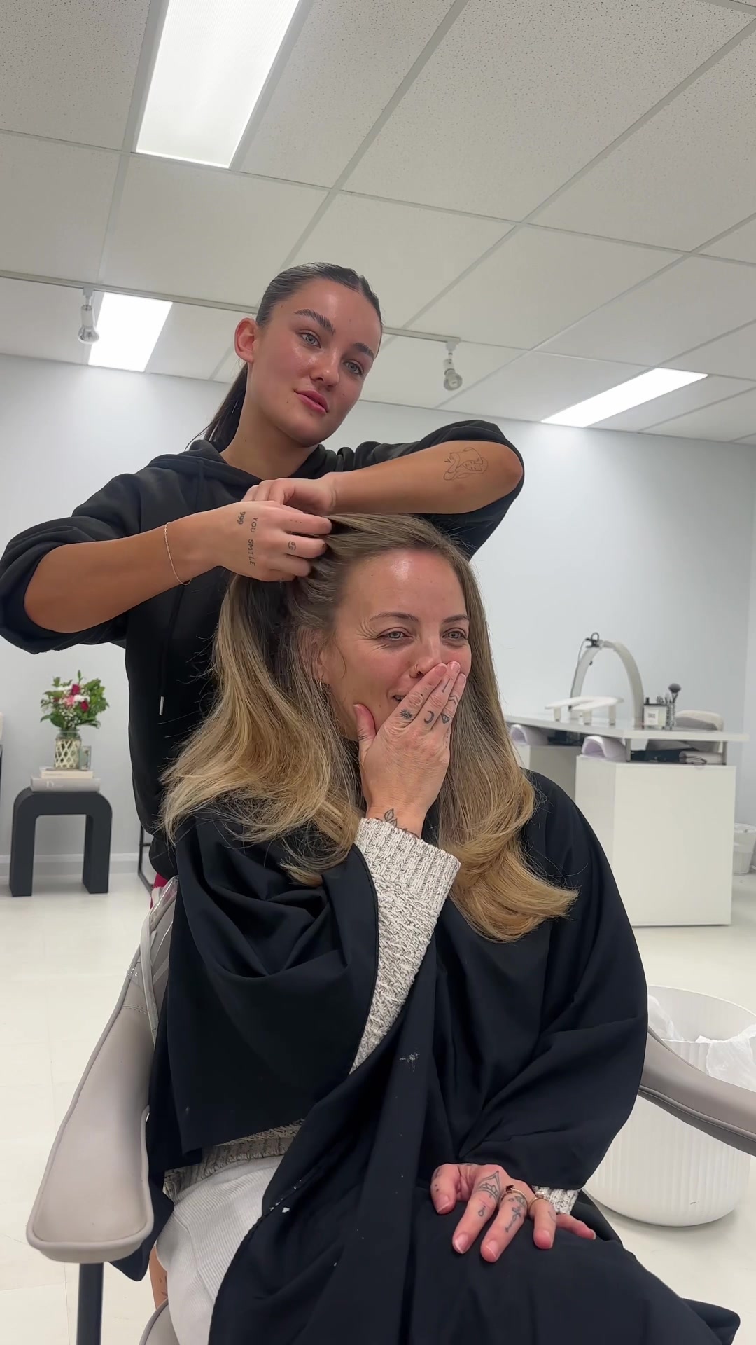 @Mialangleyhair