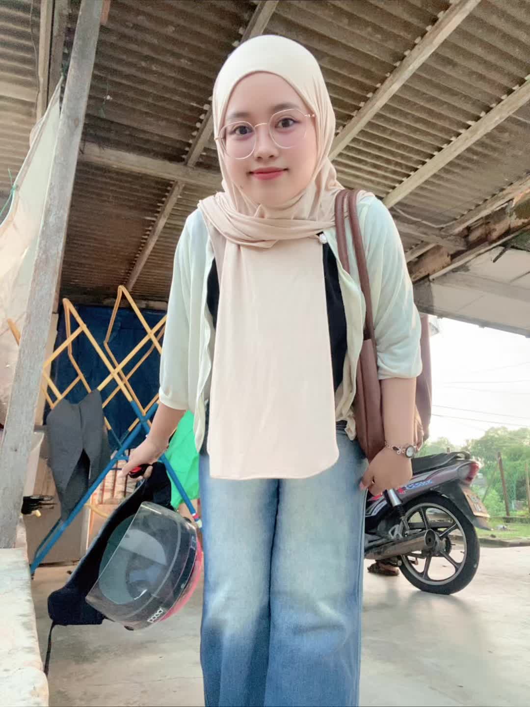 @𝐌𝐢𝐦𝐢𝐡𝐨 𝐓𝐚𝐧𝐣𝐮𝐧𝐠🐣