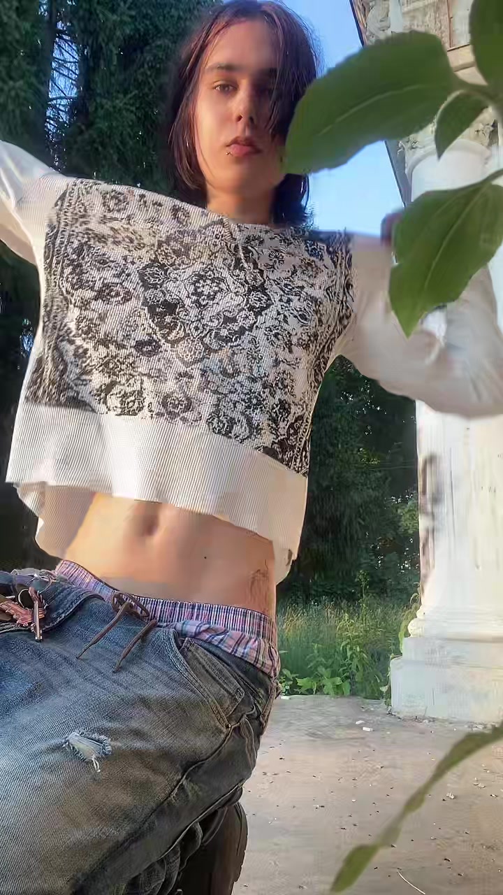 @1shitker