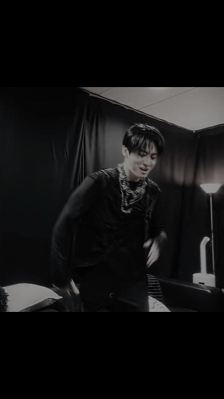 @JK⁷⊙⊝⊜💌♡