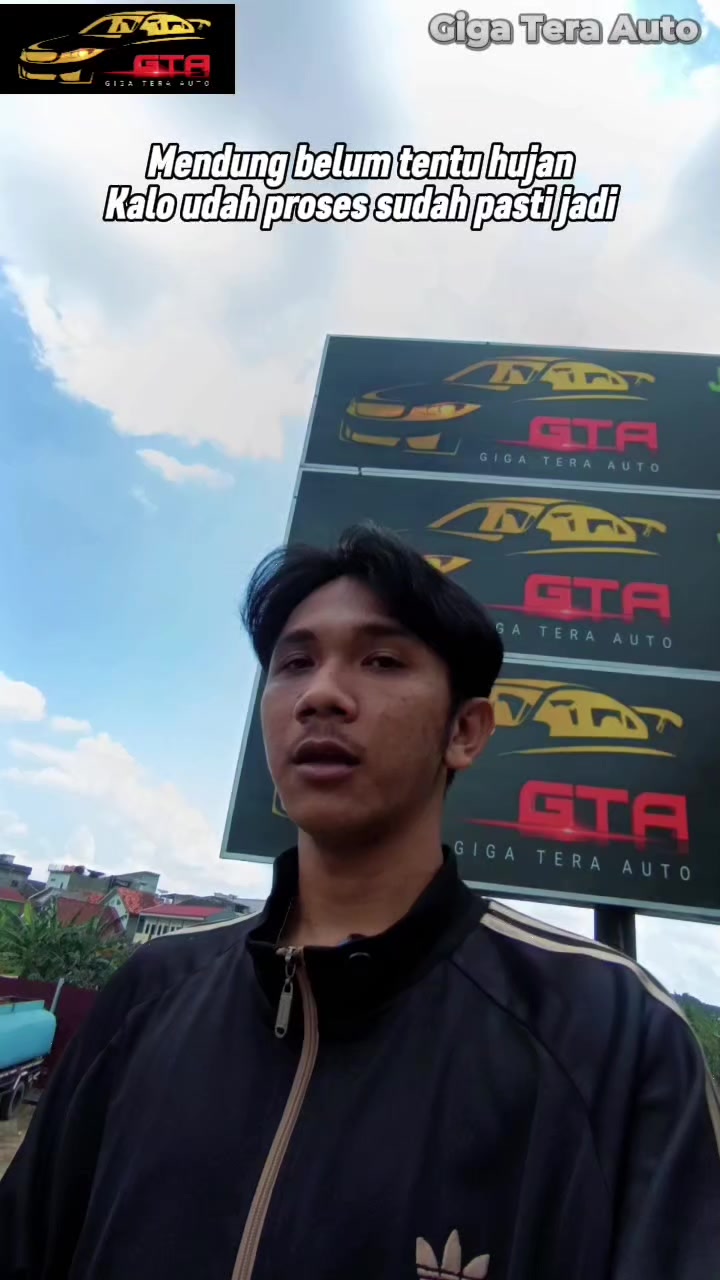 @Showroom Giga Tera Auto