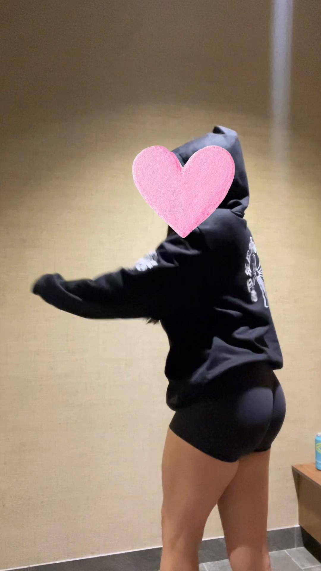 @jenni