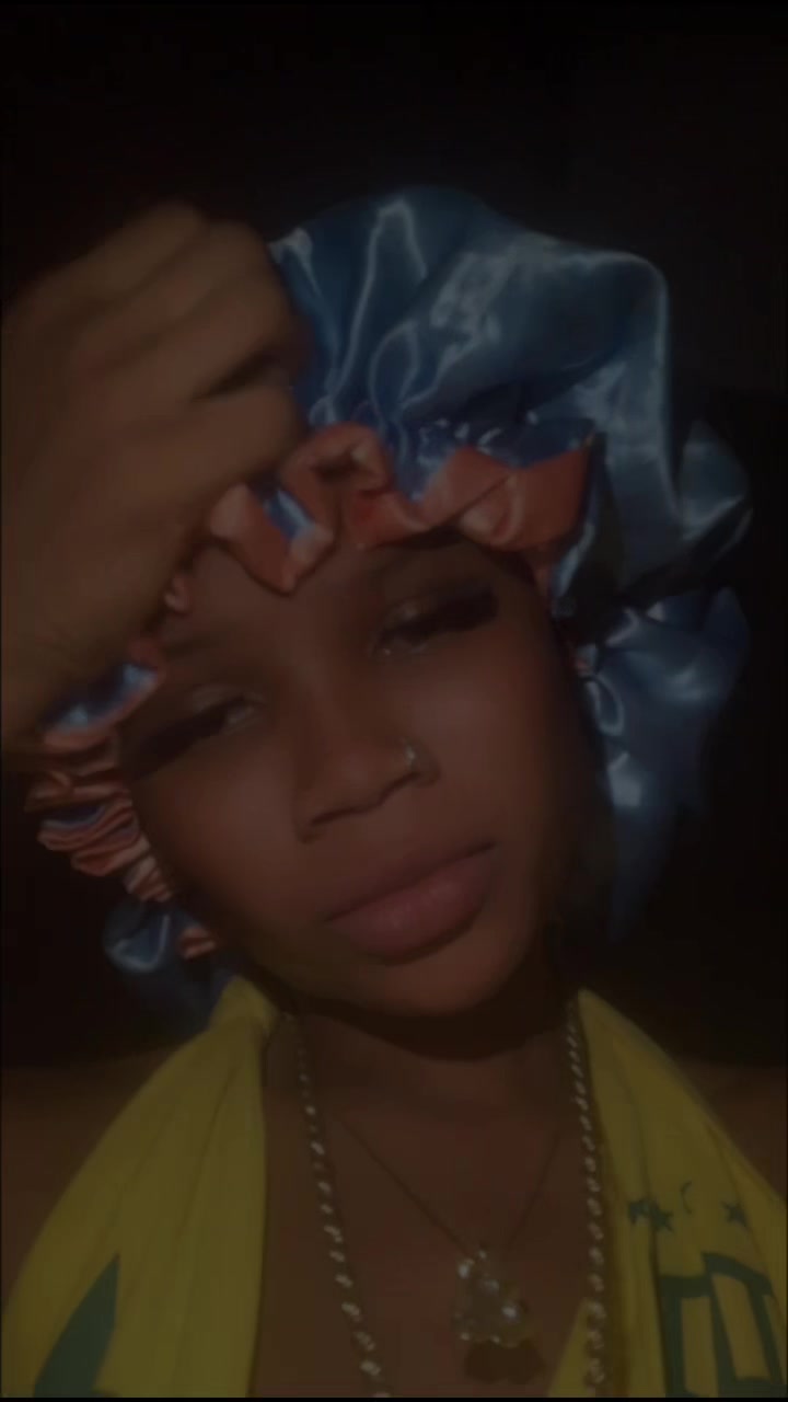 @S🦋a🌹n🥰d🌟r🥰a》€ G😚ld