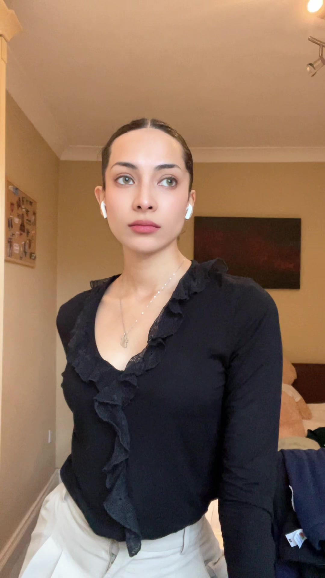 @LaraLuthor