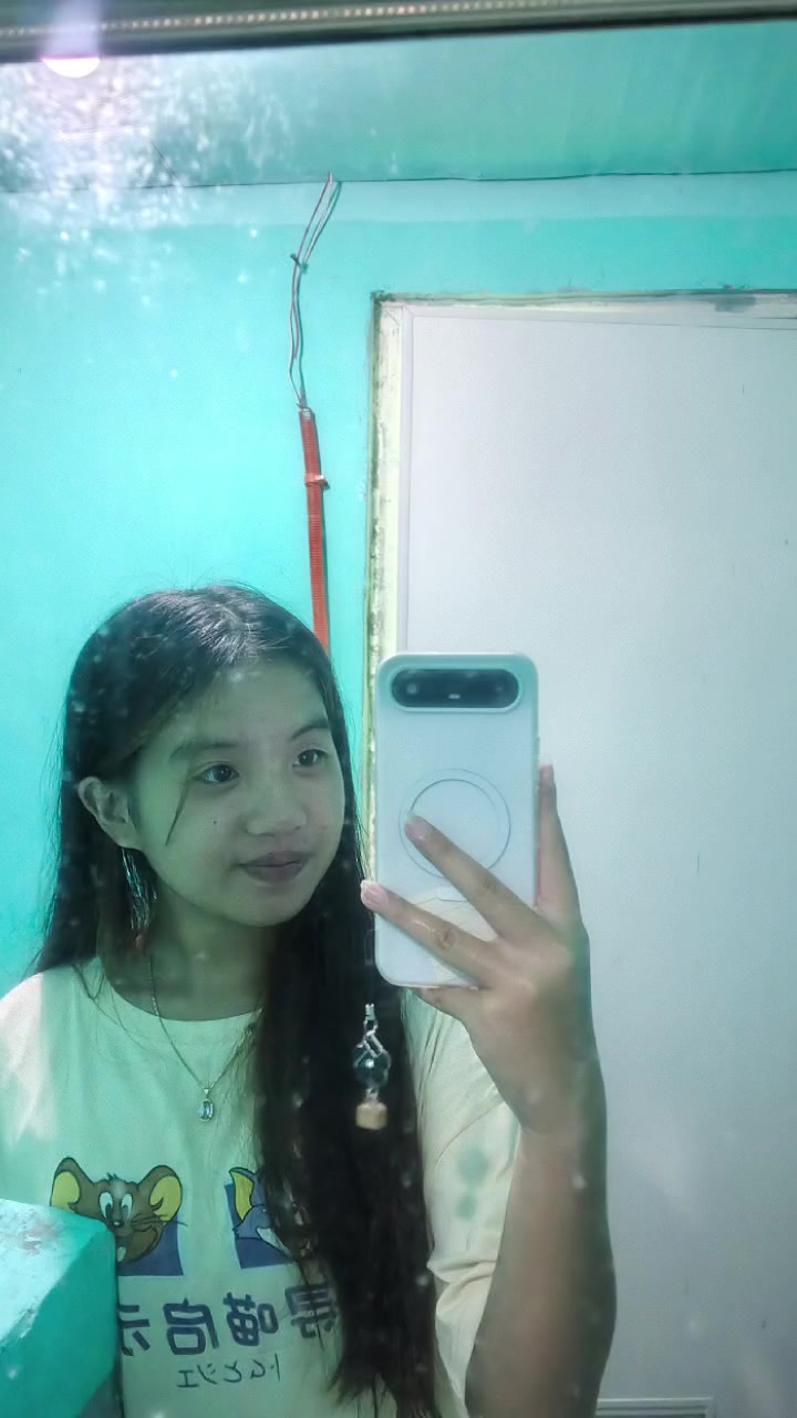 @Yulii