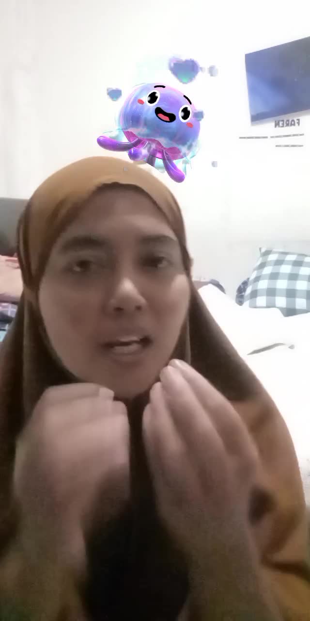 @lachimolala