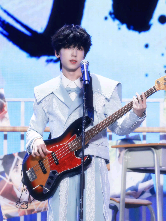@🩷YANG BOWEN 杨博文🩷